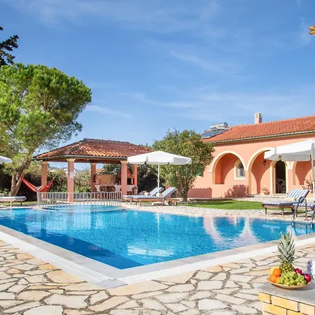 Bella Vasiliki Litheres