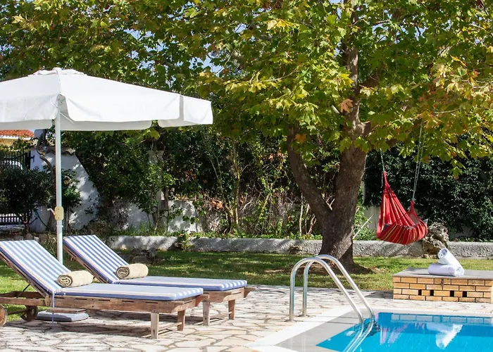 Bella Vasiliki Litheres